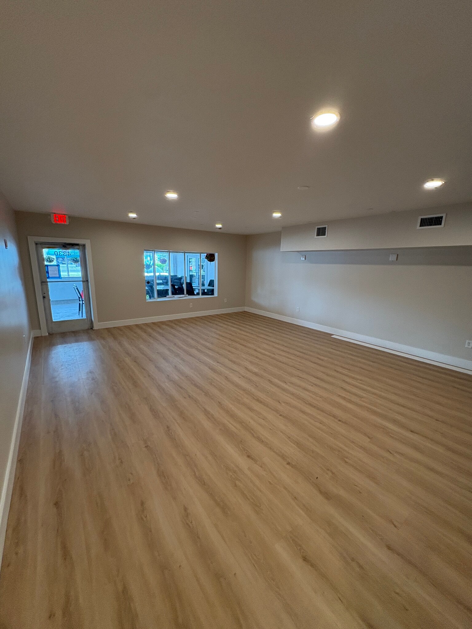 4318-4332 W El Prado Blvd, Tampa, FL à louer Photo intérieure– Image 1 sur 2