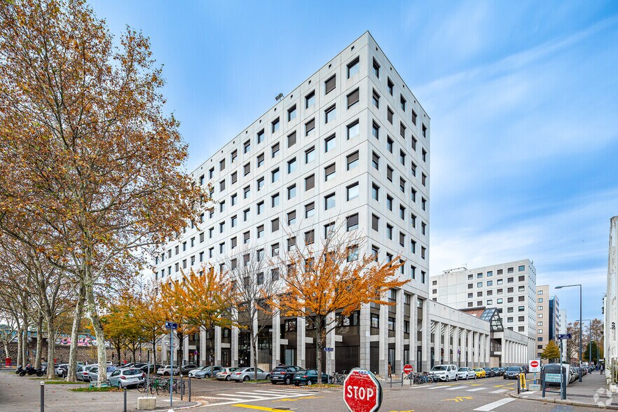 115 Boulevard De La Bataille De Stalingrad, Villeurbanne à louer - Photo principale – Image 1 sur 4