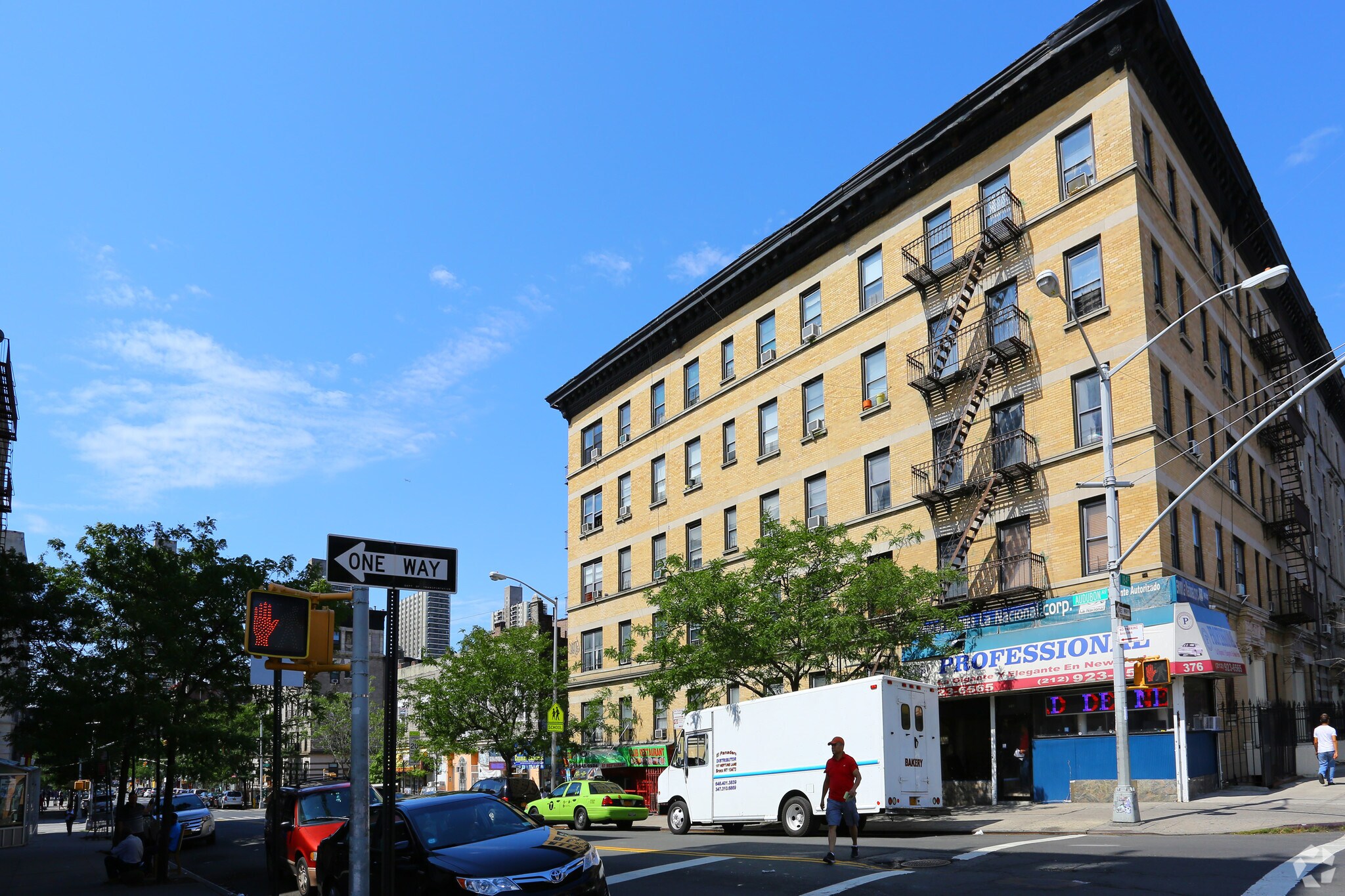 552 W 184th St, New York, NY à louer Photo principale– Image 1 sur 6