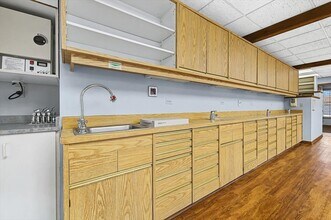 50 Ela St, Barrington, IL à louer Photo intérieure– Image 2 sur 9