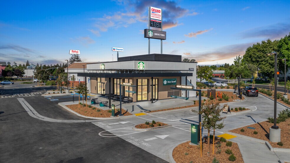 2980 Travis Blvd, Fairfield, CA à vendre - Photo de l’immeuble – Image 2 sur 7