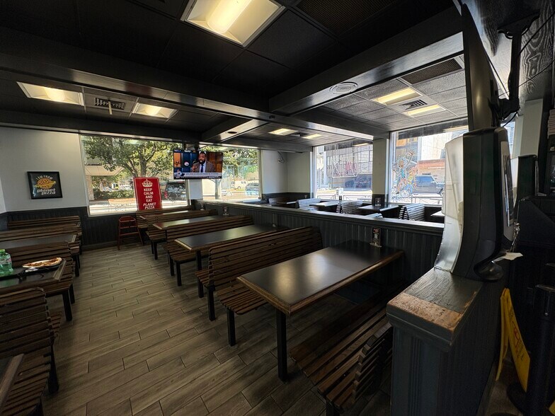 920 Summer St, Stamford, CT à louer - Photo de l’immeuble – Image 3 sur 4