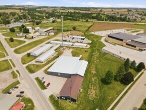 301 Old Dubuque Rd, Anamosa, IA à vendre Photo intérieure– Image 1 sur 37