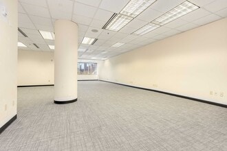 2155 Kalakaua Ave, Honolulu, HI à louer Photo intérieure– Image 1 sur 4