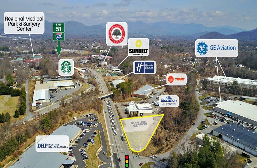 196 Sweeten Creek, Asheville, NC à louer - Aérien – Image 3 sur 4