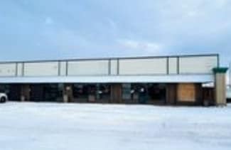 Plus de détails pour 9216-9222 34th Ave NW, Edmonton, AB - Local commercial à louer
