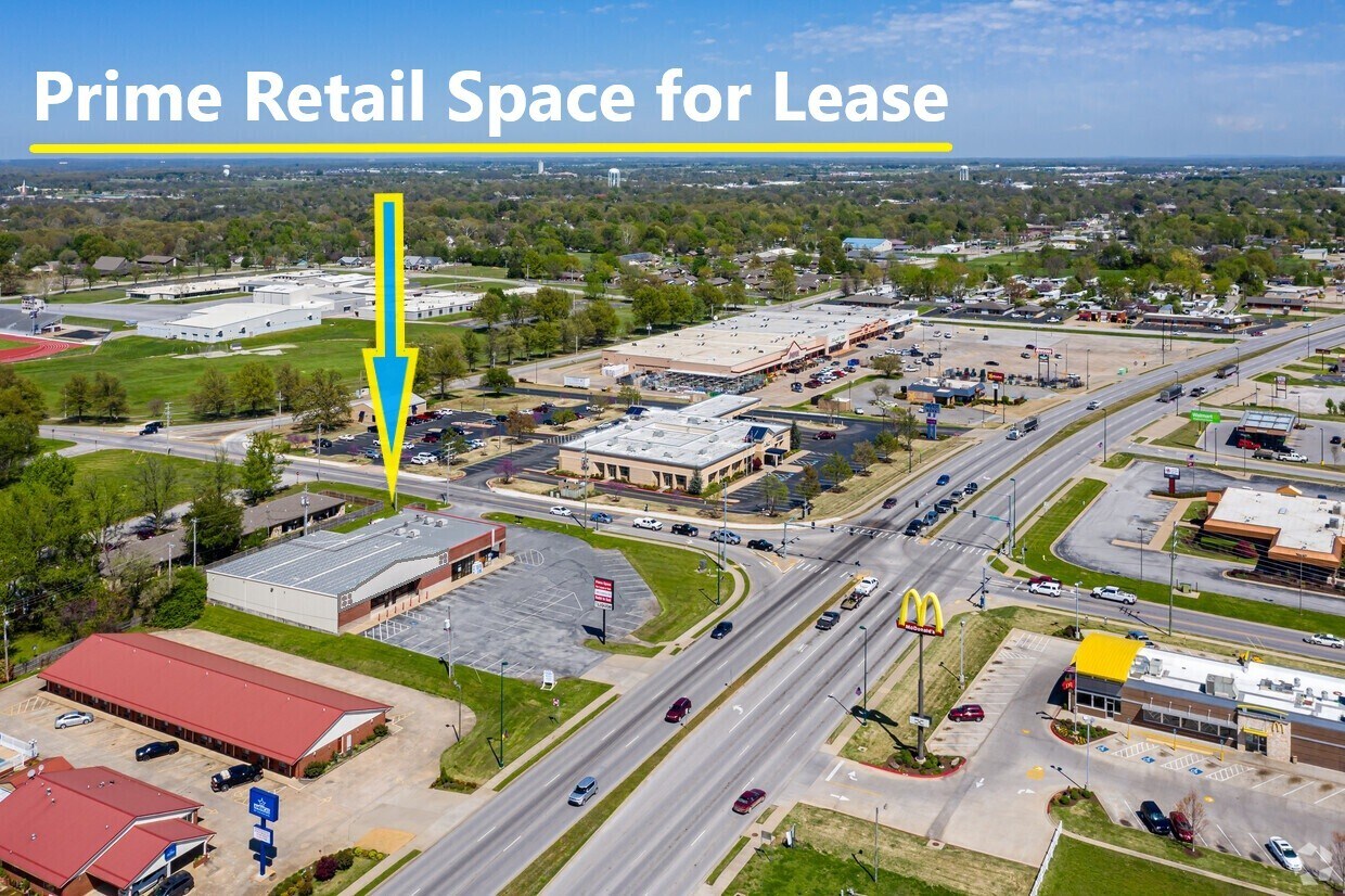 1701-1703 US Hwy 412 W, Siloam Springs, AR à louer Photo de l’immeuble– Image 1 sur 17