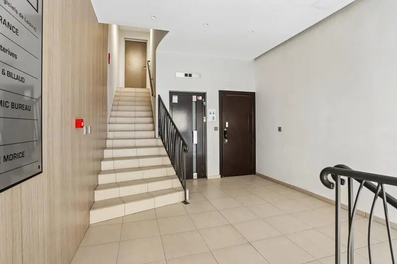 42 Avenue Kléber, Paris à louer - Hall d’entrée – Image 3 sur 15