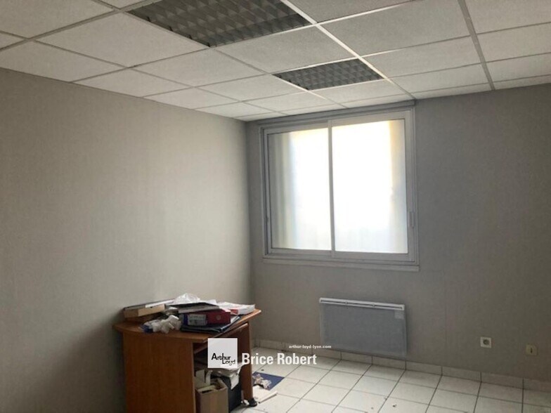 Industriel/Logistique dans Vénissieux à vendre - Photo intérieure – Image 3 sur 10