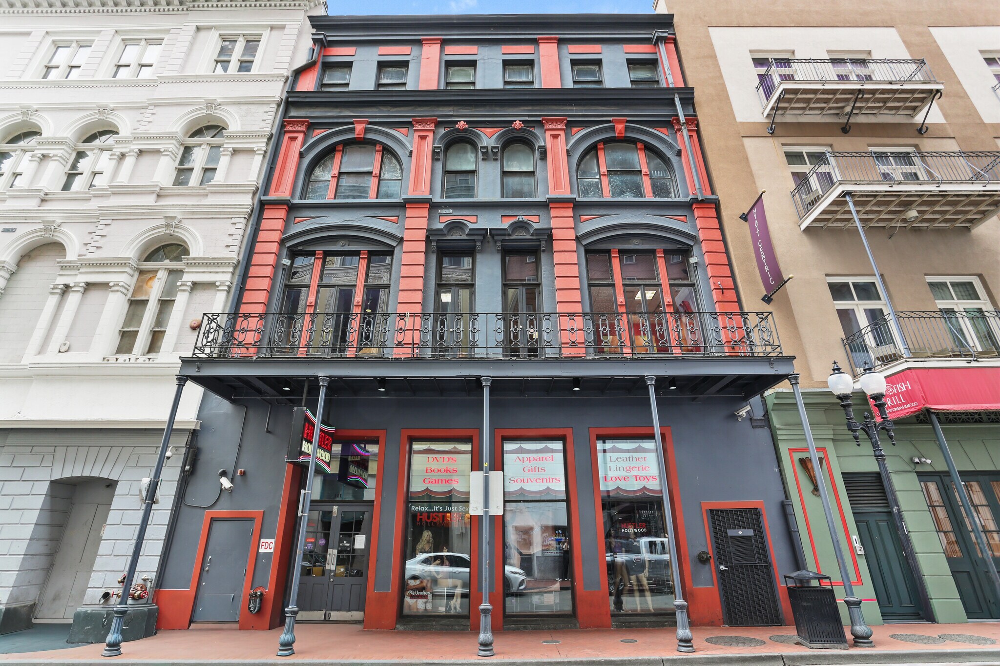 111 Bourbon St, New Orleans, LA à vendre Photo principale– Image 1 sur 36