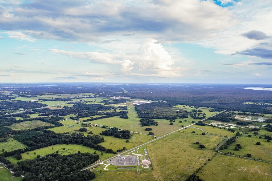 427 NW 85th Blvd, Wildwood, FL à vendre - Photo principale – Image 1 sur 7