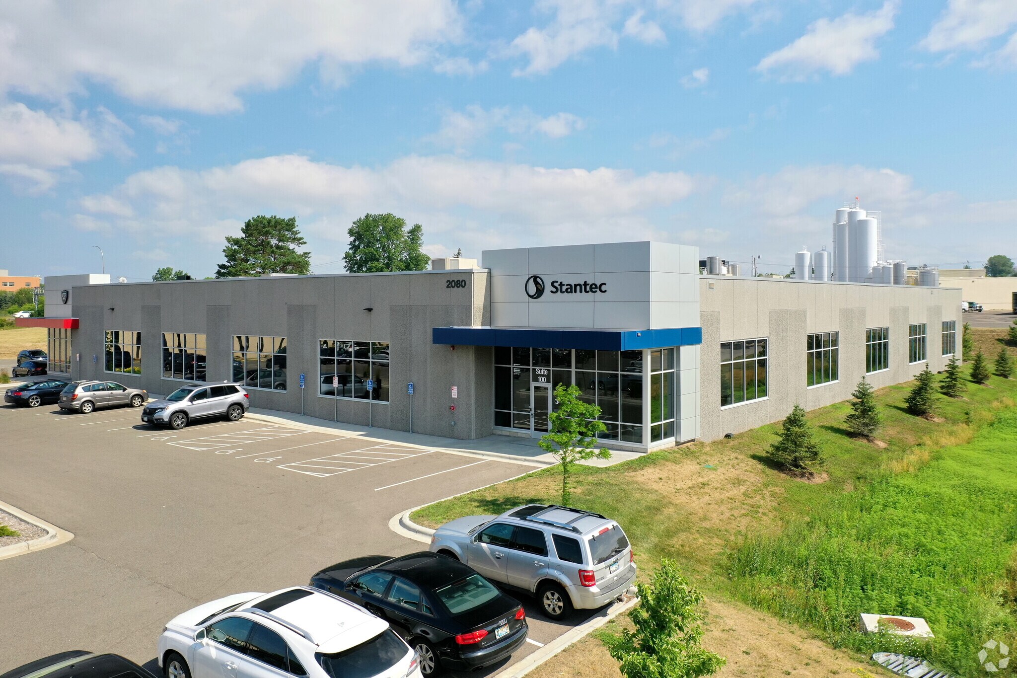 2080 Wooddale Dr, Woodbury, MN à louer Photo principale– Image 1 sur 5