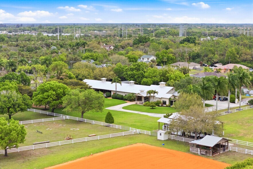 3800 Staley Rd, Fort Myers, FL à vendre - Photo de l’immeuble – Image 3 sur 30
