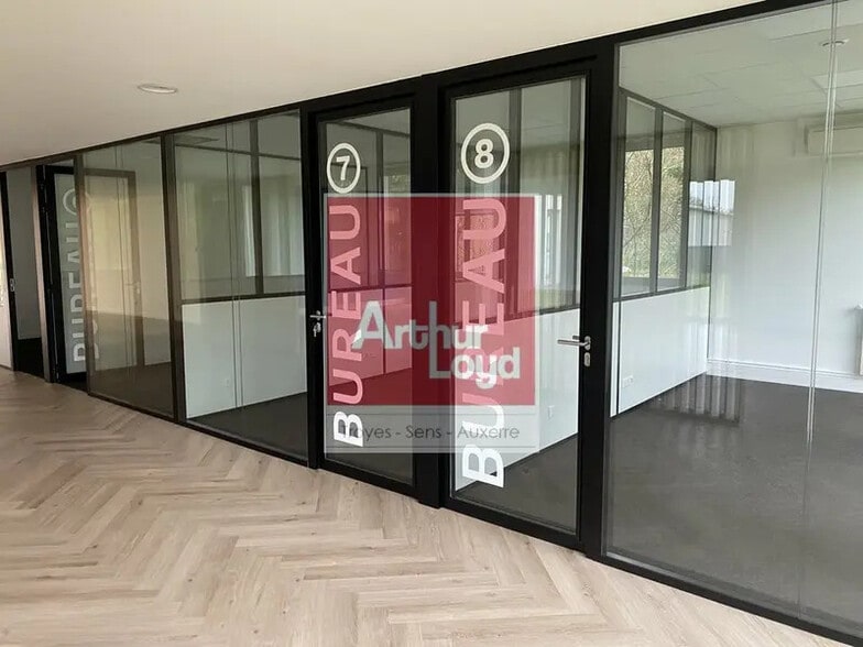 Bureau dans Troyes à vendre - Photo intérieure – Image 3 sur 12