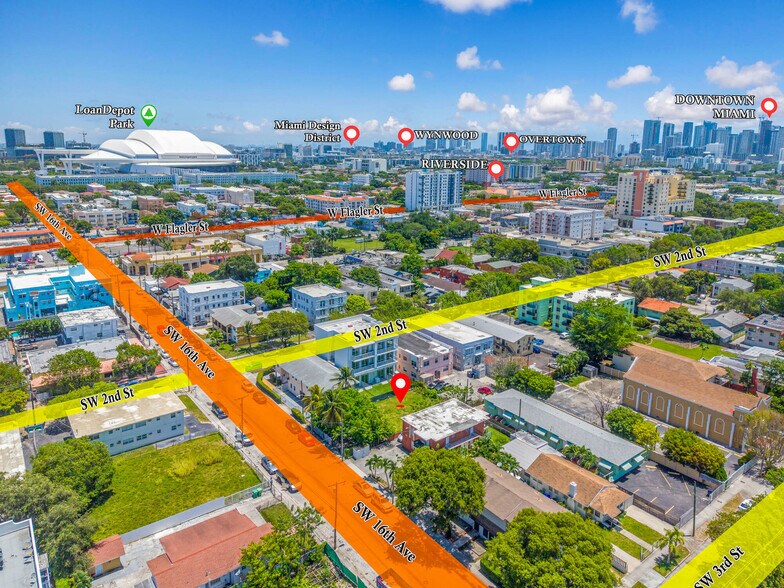 219 16th Ave, Miami, FL à vendre - Photo de l’immeuble – Image 1 sur 4
