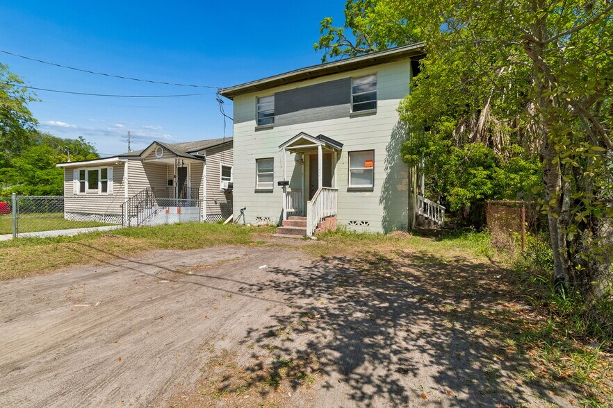 1659 Dot St, Jacksonville, FL à vendre - Photo de l’immeuble – Image 2 sur 7