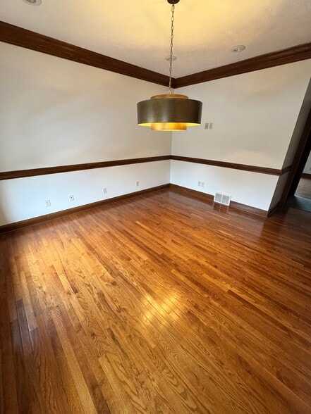 109 Chase Dr, Hurricane, WV à louer - Photo intérieure – Image 2 sur 10