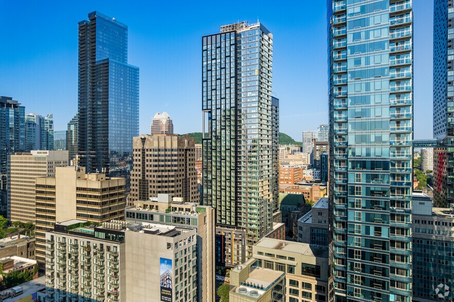 435 Boul René-Lévesque O, Montréal, QC à louer - Photo principale – Image 1 sur 50