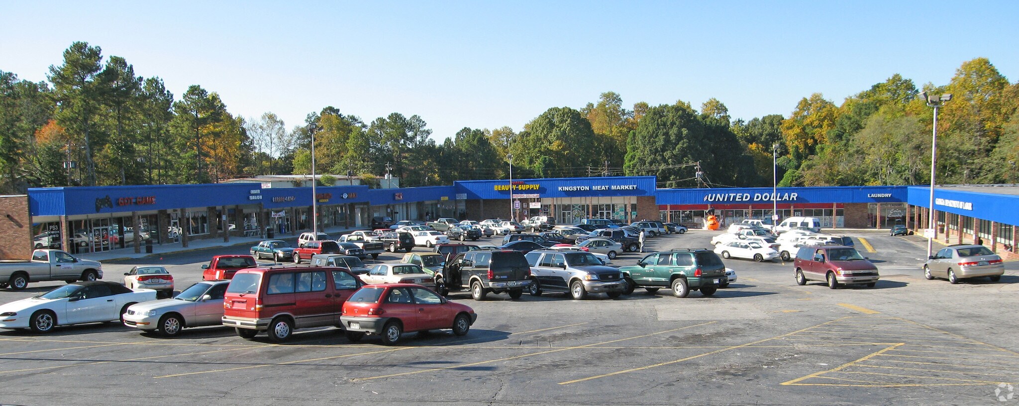 3881-3913 Covington Hwy, Decatur, GA à louer Photo principale– Image 1 sur 5