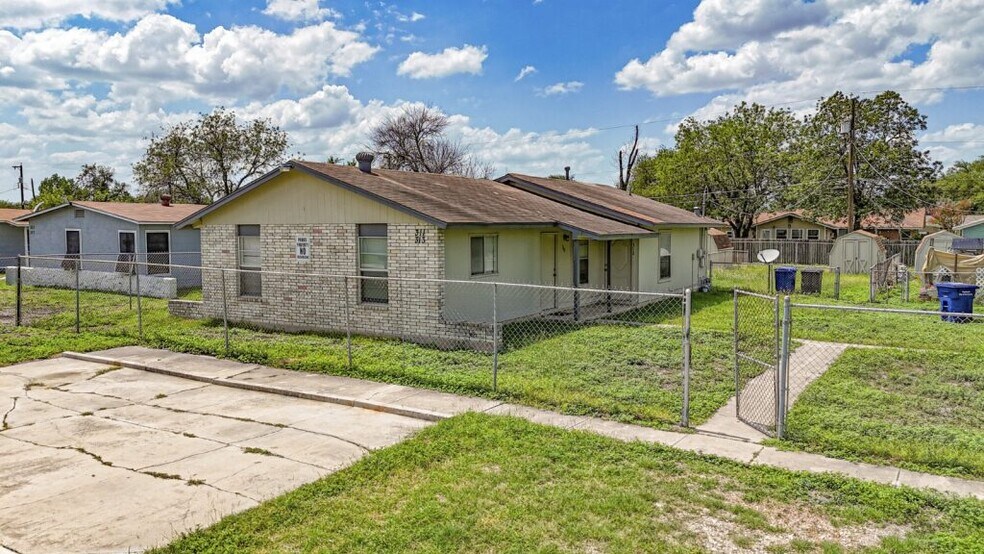 601-641 Tarasco St, San Antonio, TX à vendre - Photo de l’immeuble – Image 3 sur 4
