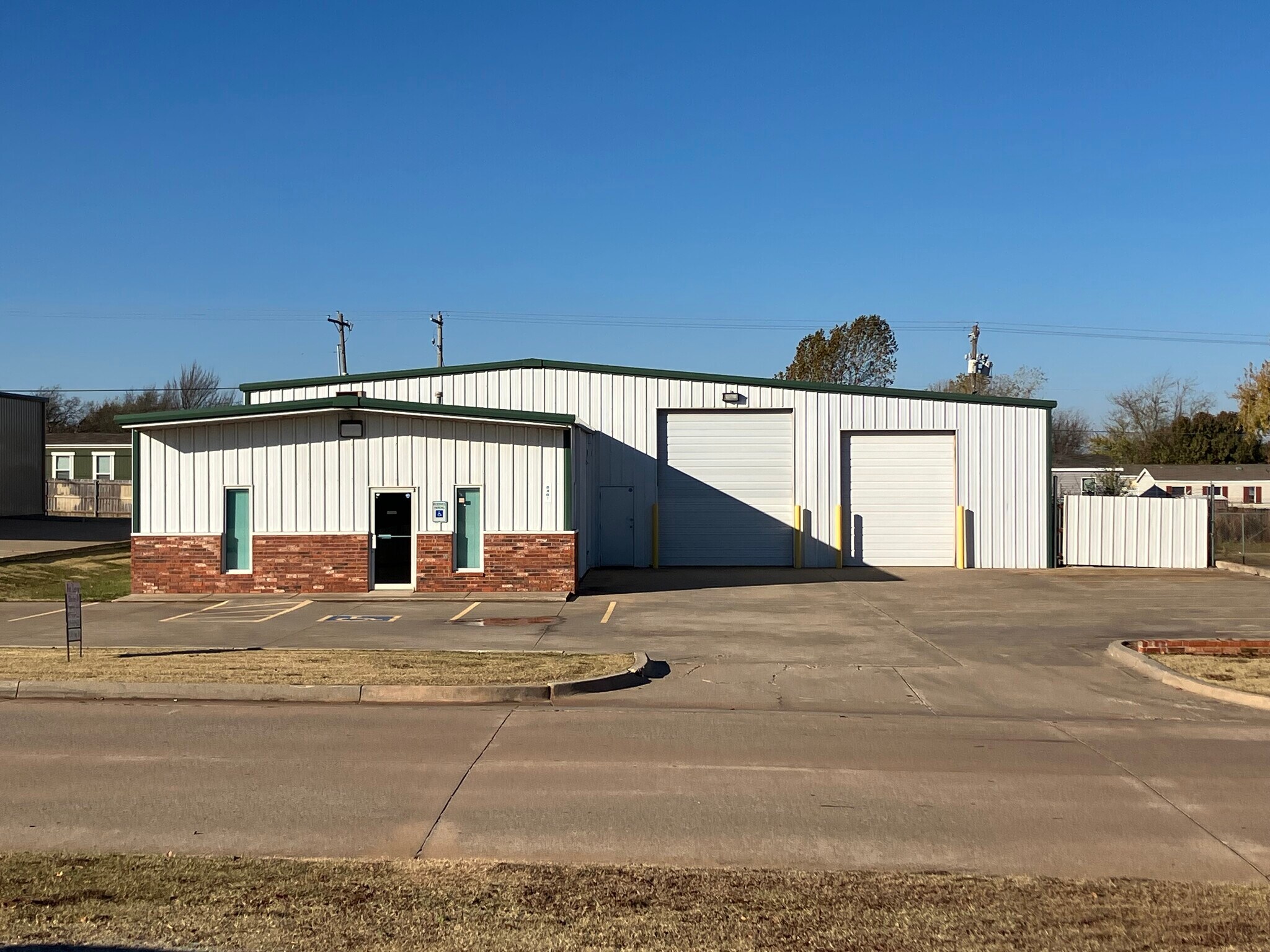 8401 Gateway Ter, Oklahoma City, OK à louer Photo principale– Image 1 sur 5