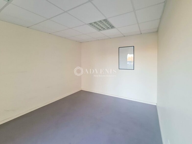 Bureau dans Ploufragan à vendre - Photo intérieure – Image 2 sur 8