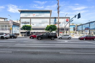 100 S La Cienega Blvd, Los Angeles, CA à louer Photo de l’immeuble– Image 1 sur 5