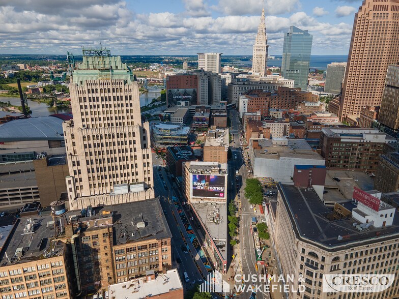 800-820 Huron Rd E, Cleveland, OH à vendre - Photo de l’immeuble – Image 2 sur 16