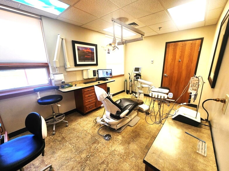 899 US Hwy 287, Broomfield, CO à vendre - Photo intérieure – Image 2 sur 16