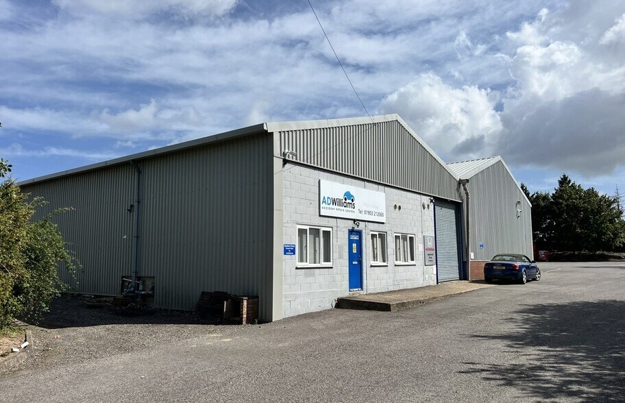 London Rd, Pulborough à louer - Photo de l’immeuble – Image 3 sur 9