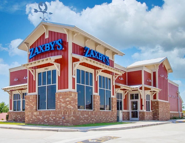 1084 E State Highway 152, Mustang, OK à louer - Photo principale – Image 1 sur 4