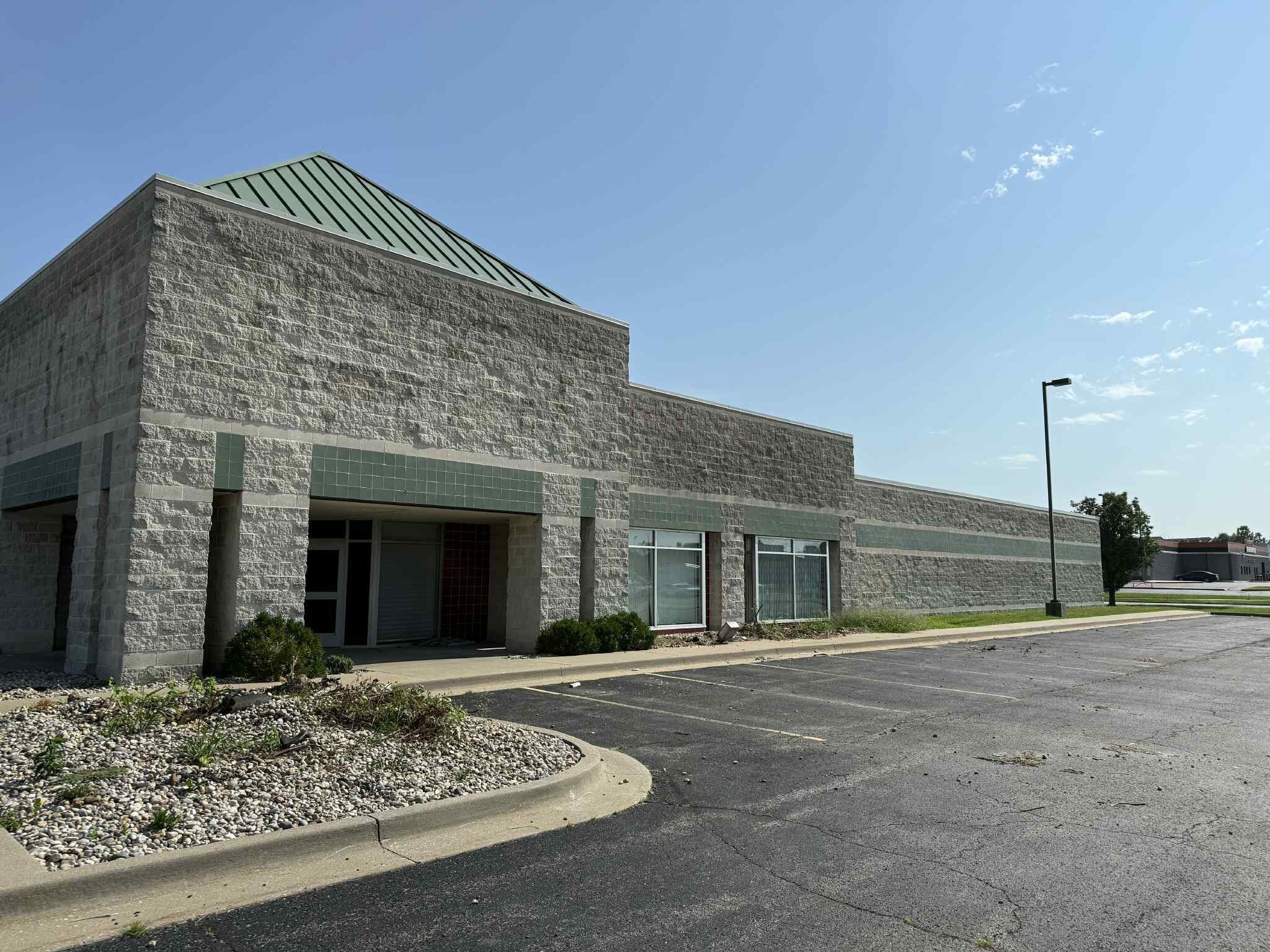 2800 Outer Dr, Marion, IL à louer Photo intérieure– Image 1 sur 6