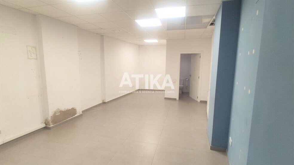 Local commercial dans València à louer - Photo de l’immeuble – Image 2 sur 6