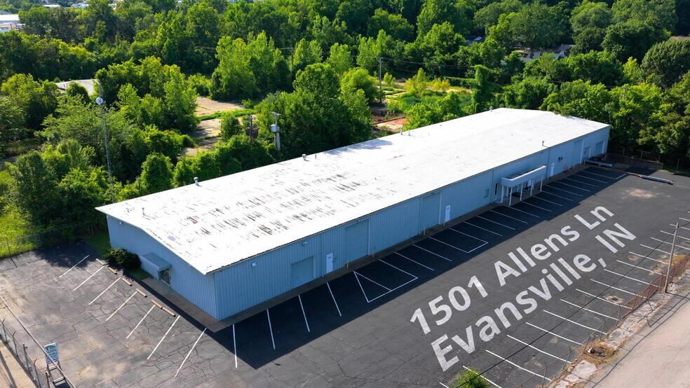 1501 Allens Ln, Evansville, IN à vendre - Vidéo sur l’annonce professionnelle – Image 2 sur 19