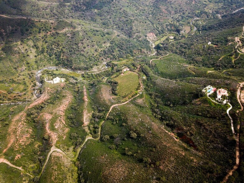 Terrain dans Estepona à vendre - Aérien – Image 2 sur 17