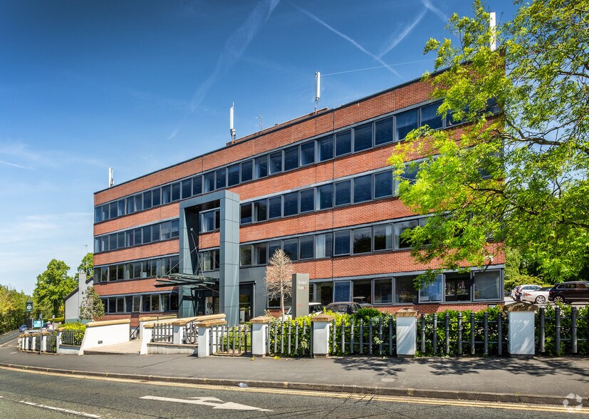 Marsland Rd, Sale à vendre - Photo de l’immeuble – Image 2 sur 4