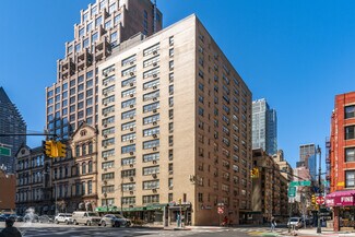 Plus de détails pour 351 E 51st St, New York, NY - Logement à vendre