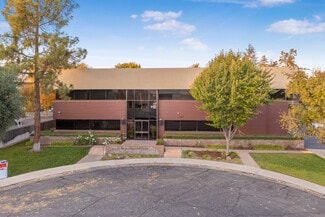 Plus de détails pour 2029 Village Ln, Solvang, CA - Bureau à vendre