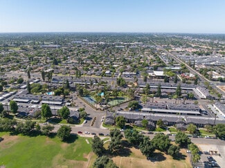 Plus de détails pour 526 E Barstow, Fresno, CA - Logement à vendre