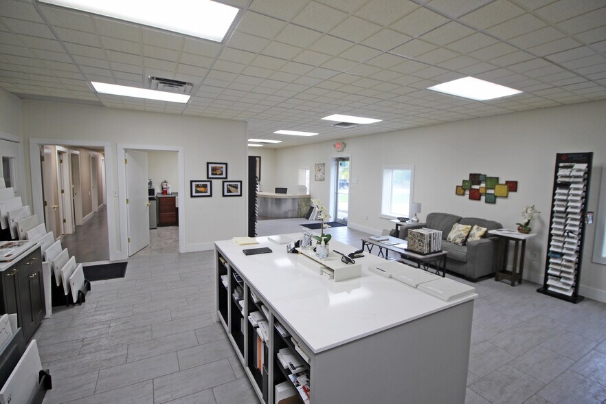 3691 E 100 S, Pierceton, IN à louer - Photo de l’immeuble – Image 2 sur 11