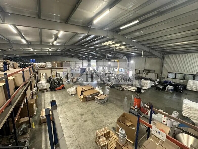 Industriel/Logistique dans Meaux à vendre - Photo de l’immeuble – Image 1 sur 8