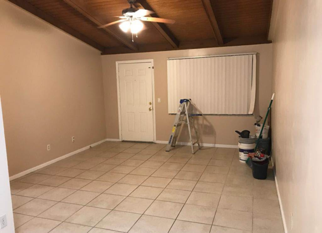 3253-3303 Kirk Rd, Lake Worth, FL à vendre - Photo intérieure – Image 2 sur 11