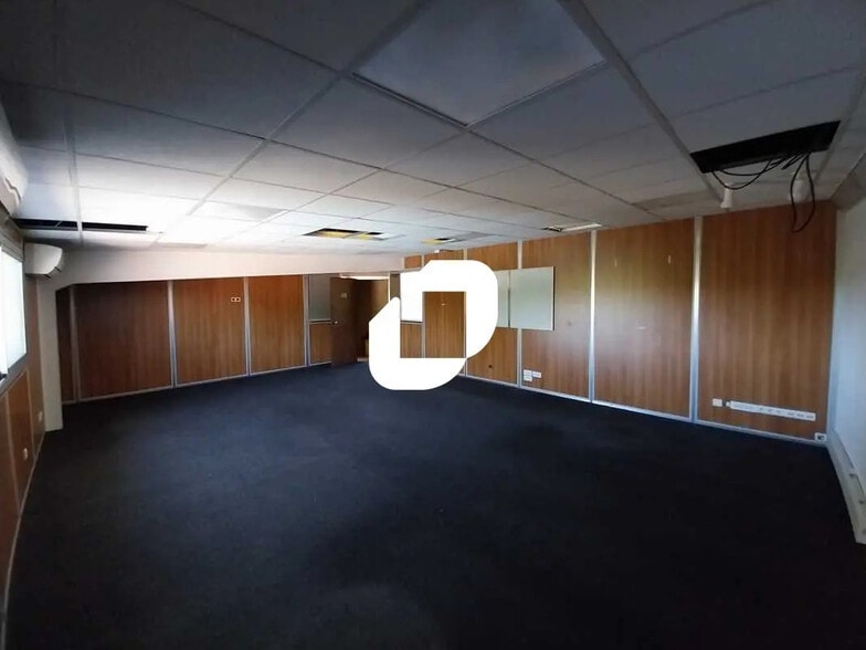 Local d’activités dans Montpellier à louer - Photo intérieure – Image 3 sur 13