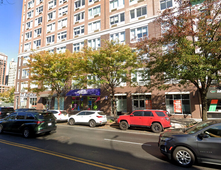 299 Atlantic Ave, Brooklyn, NY à louer - Photo de l’immeuble – Image 1 sur 7