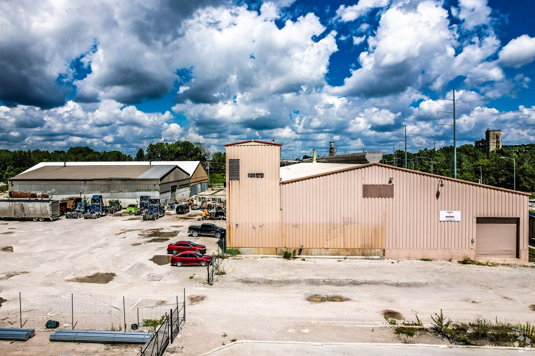 2100 Manchester Trwy, Kansas City, MO à vendre Photo de l’immeuble– Image 1 sur 12