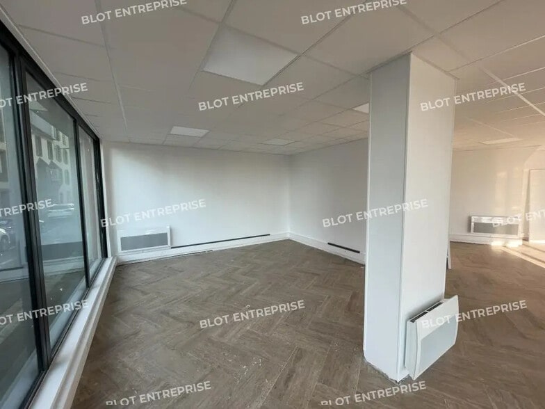 Local commercial dans Brest à louer - Photo de l’immeuble – Image 3 sur 6
