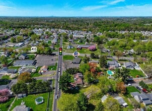 1310 Frosty Hollow Rd, Levittown, PA - VUE AÉRIENNE  vue de carte - Image1
