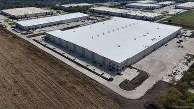 310 Cypress Hill Dr, McKinney, TX à louer Photo intérieure– Image 1 sur 2