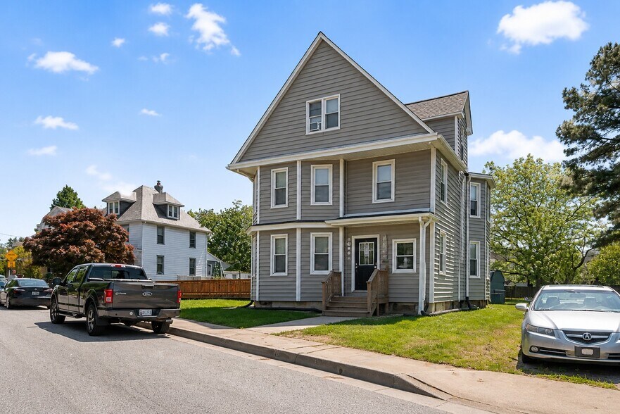 3211 Batavia Ave, Baltimore, MD à vendre - Photo de l’immeuble – Image 1 sur 32