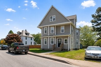 Plus de détails pour 3211 Batavia Ave, Baltimore, MD - Santé à vendre